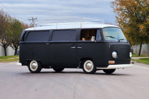 VanWraps-Matteblackwrap