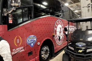 BusWraps-StadiumInstallation