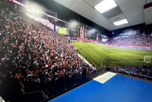 CustomMuralWrap-Lockerroomwalls